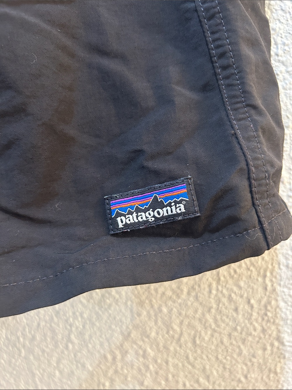 Patagonia Barely Baggies Shorts Size XS - Picture 6 of 12